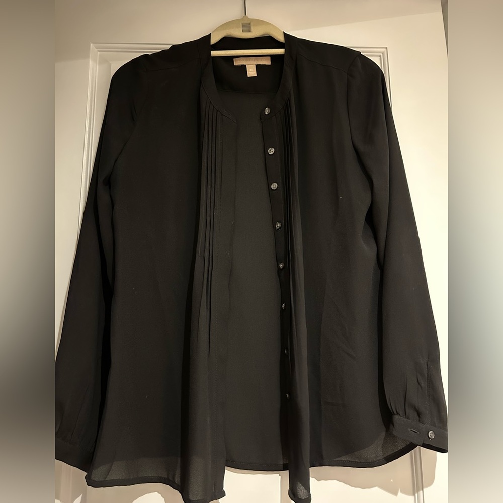 Banana Republic Black Long Sleeve Pleated Blouse